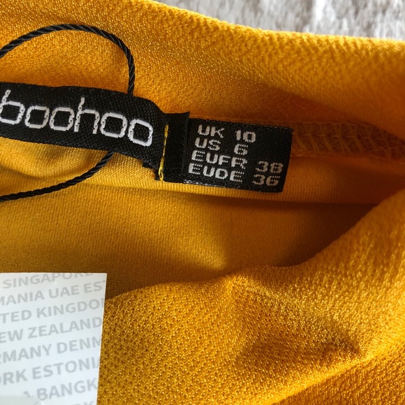 Boohoo Contrast Trim Split Side T-shirt Dress - Picture 4 of 11